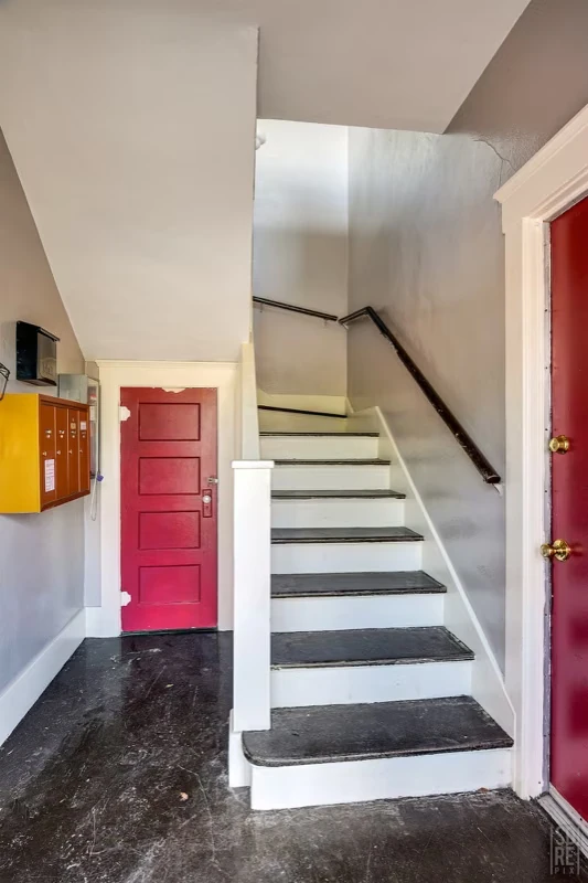 1835 Monroe Ave San Diego, CA 92116 photo 4