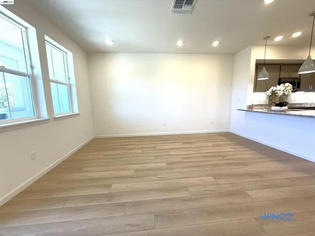 3810 Norbridge Ave Castro Valley, CA 94546 photo 2