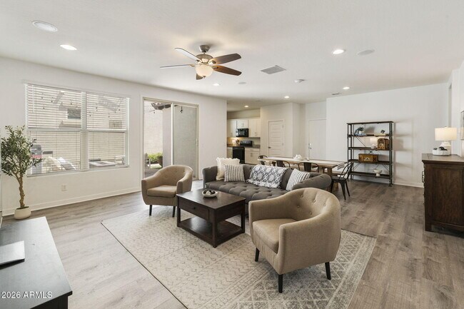 2930 N Raven Mesa, AZ 85207 photo 2