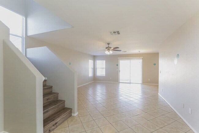 225 N 223rd Ave Buckeye, AZ 85326 photo 4