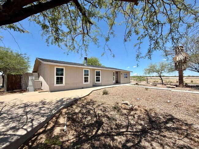 11016 N Grand Canyon Blvd Casa Grande, AZ 85122 photo 2