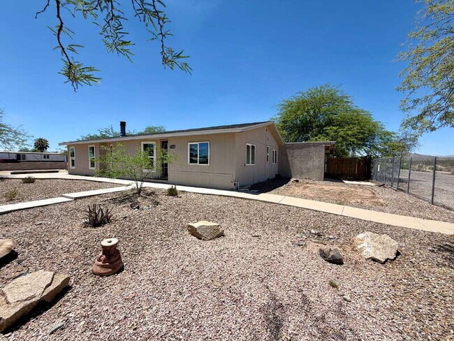 11016 N Grand Canyon Blvd Casa Grande, AZ 85122 photo 3