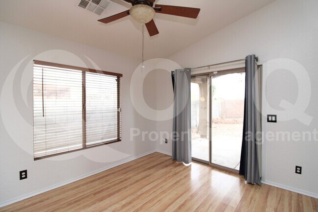 999 S 167th Dr Goodyear, AZ 85338 photo 4