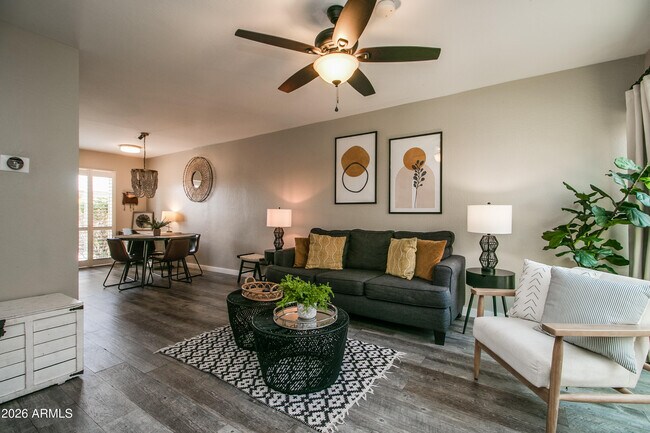 4600 N 68th St Scottsdale, AZ 85251 photo 5