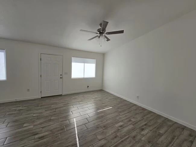 4735 E Caballero St Mesa, AZ 85205 photo 3