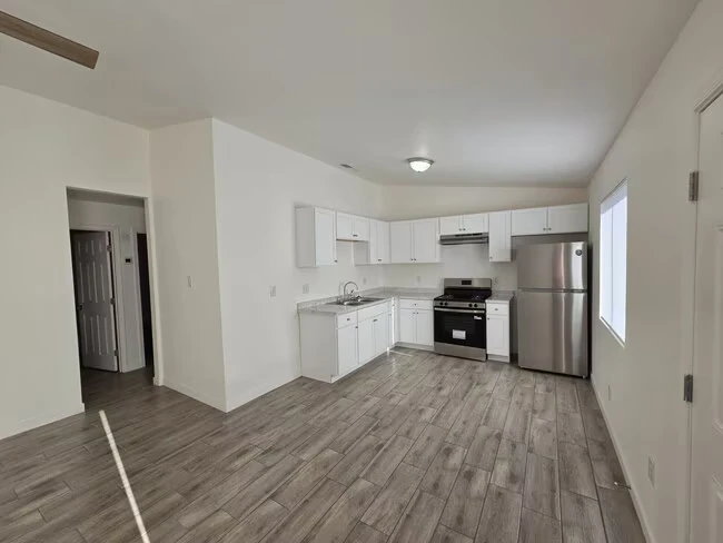 4735 E Caballero St Mesa, AZ 85205 photo 2