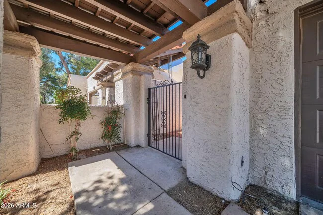 7368 E Pleasant Run Scottsdale, AZ 85258 photo 4