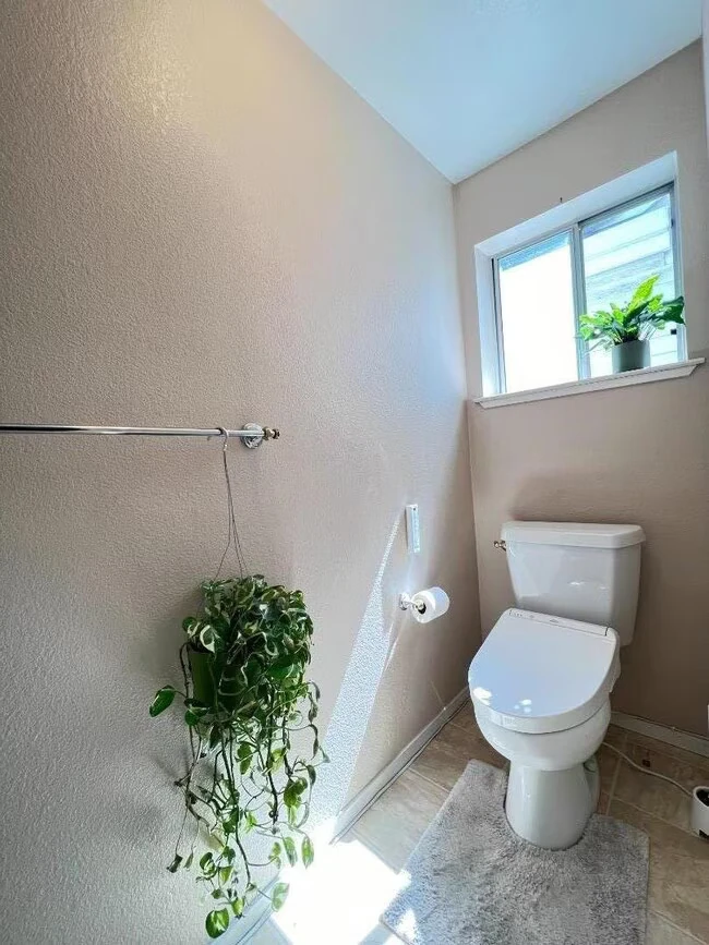 2052 Jamison Pl Santa Clara, CA 95051 photo 4
