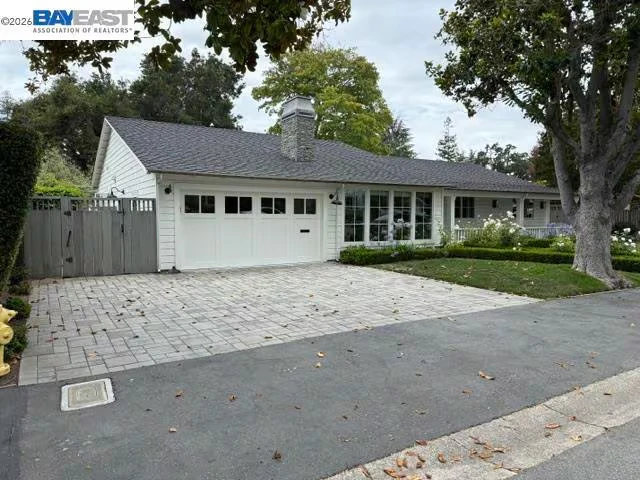 361 Claire Pl Menlo Park, CA 94025 photo 4