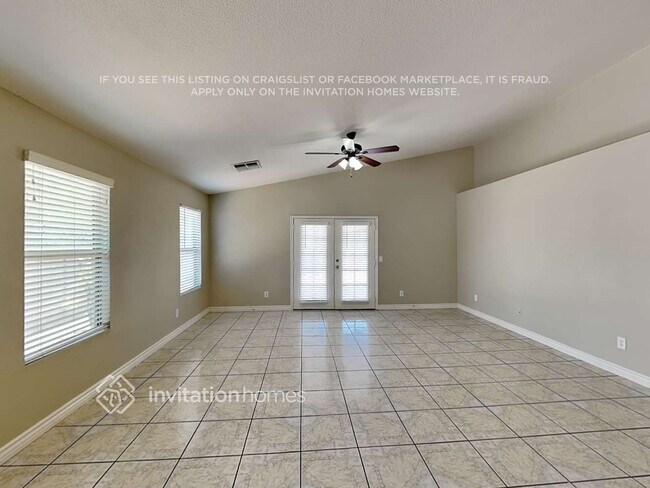 1530 W St Anne Ave Phoenix, AZ 85041 photo 5