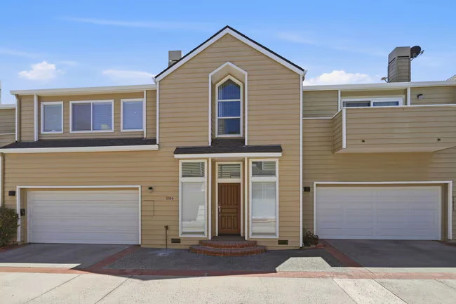 1104 Lautrec Ter Sunnyvale, CA 94087 photo 2