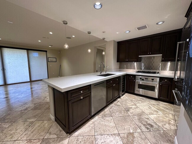 7175 E Camelback Rd Scottsdale, AZ 85251 photo 4
