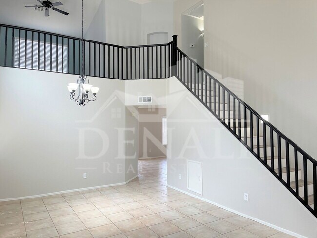 8535 W Vogel Ave Peoria, AZ 85345 photo 3