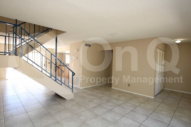 3843 S Mill Ave Tempe, AZ 85282 photo 5