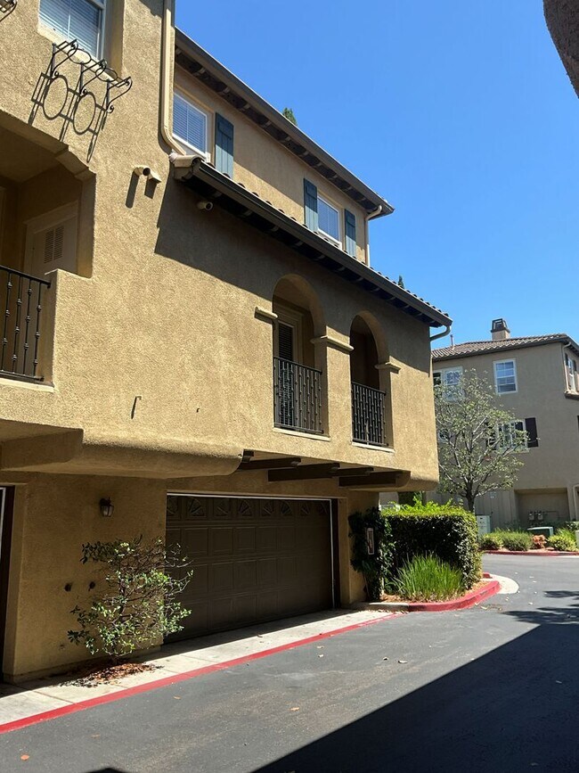 13330 Via Bellarado San Diego, CA 92129 photo 4