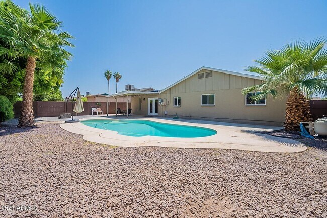 4414 W Altadena Ave Glendale, AZ 85304 photo 5
