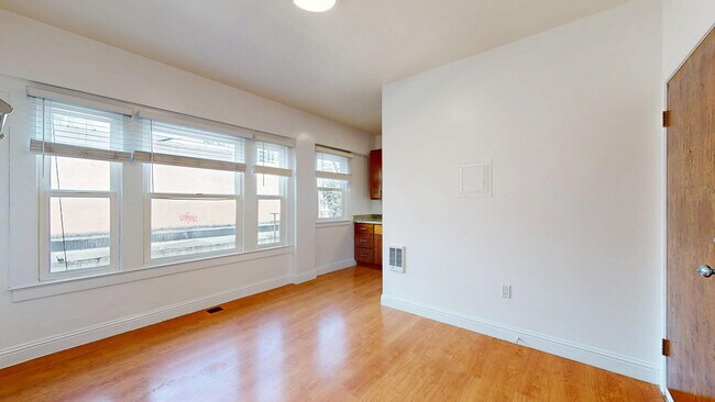 1049 Post St San Francisco, CA 94109 photo 5