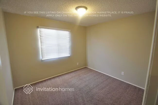 2219 W Cholla St Phoenix, AZ 85029 photo 4
