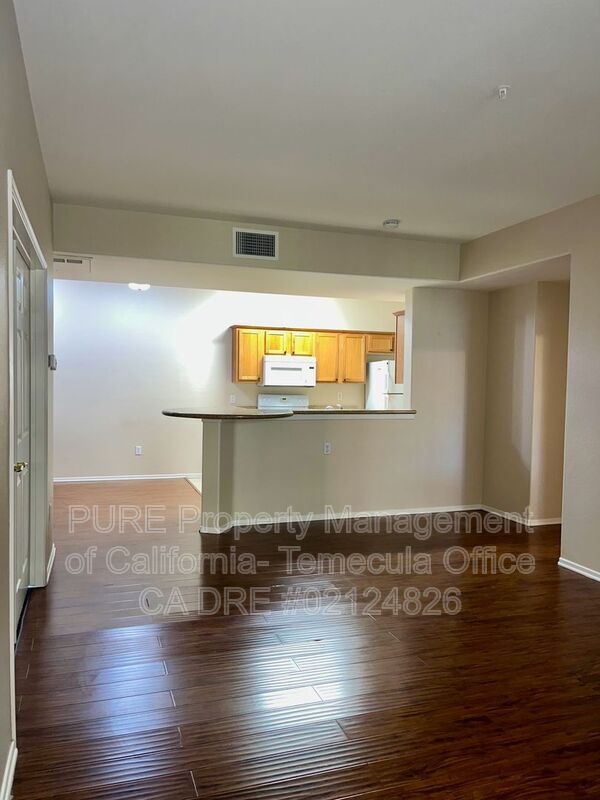 24909 Madison Ave Murrieta, CA 92562 photo 3