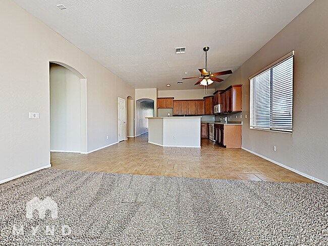 18392 W Estes Way Goodyear, AZ 85338 photo 5