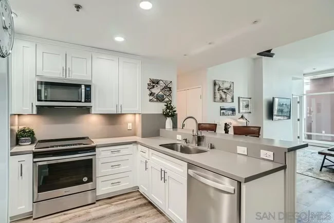 427 Ninth Ave San Diego, CA 92101 photo 4