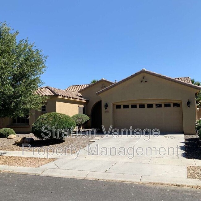 2886 E Eleana Ln Gilbert, AZ 85298 photo 3