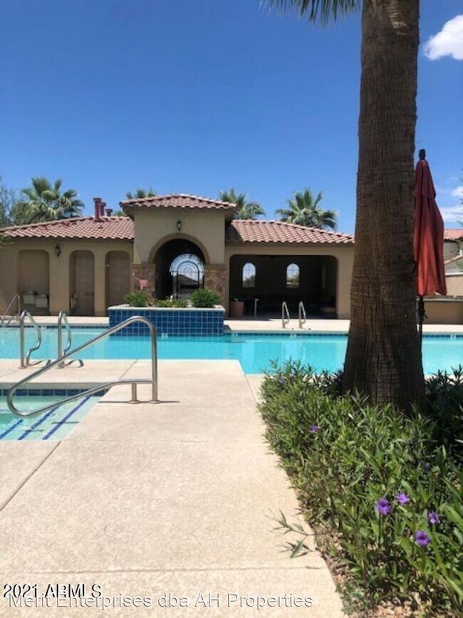 3720 E Dogwood Dr Chandler, AZ 85286 photo 3
