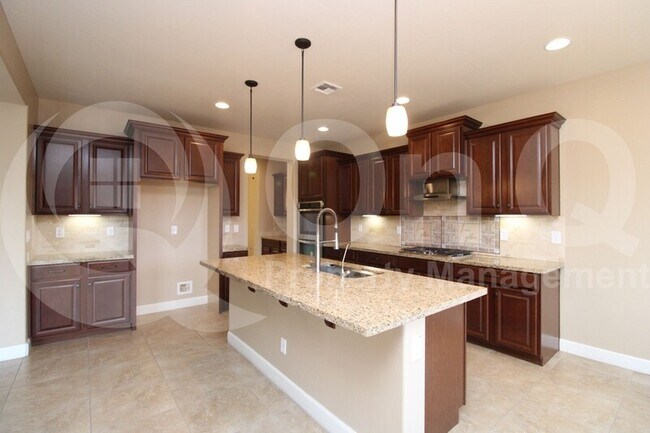 10608 E Lincoln Ave Mesa, AZ 85212 photo 3