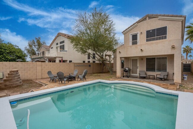 13682 W Desert Flower Dr Goodyear, AZ 85395 photo 4