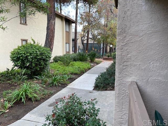 10246 Black Mountain Rd San Diego, CA 92126 photo 2