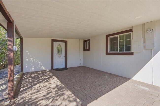38466 N Basin Rd Cave Creek, AZ 85331 photo 3
