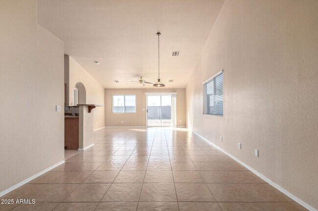 1621 E Ash Ave Buckeye, AZ 85326 photo 4