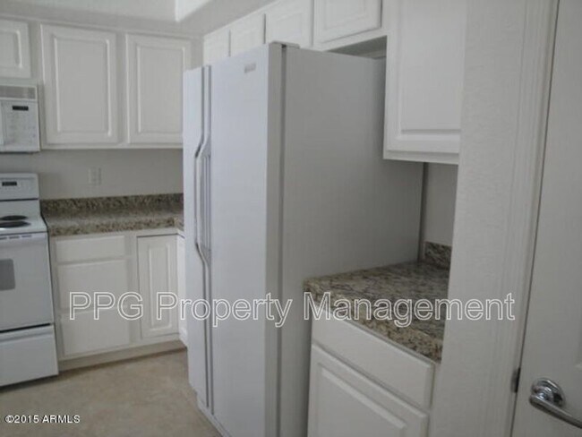 7461 W Matilda Ln Glendale, AZ 85308 photo 4