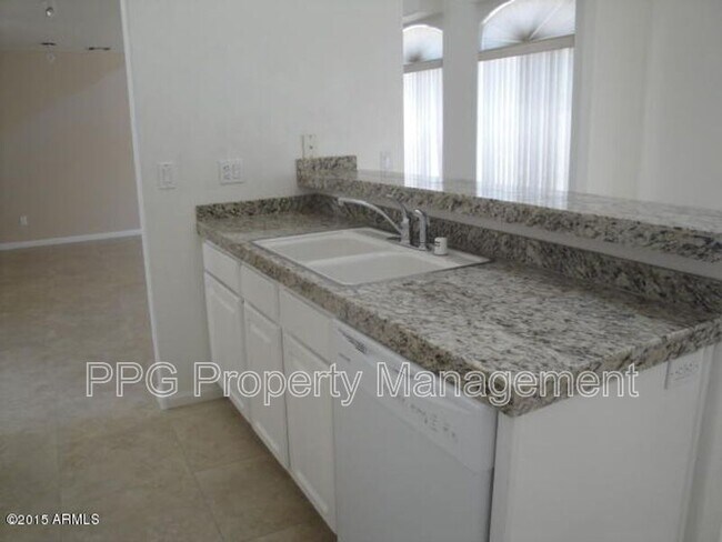 7461 W Matilda Ln Glendale, AZ 85308 photo 2