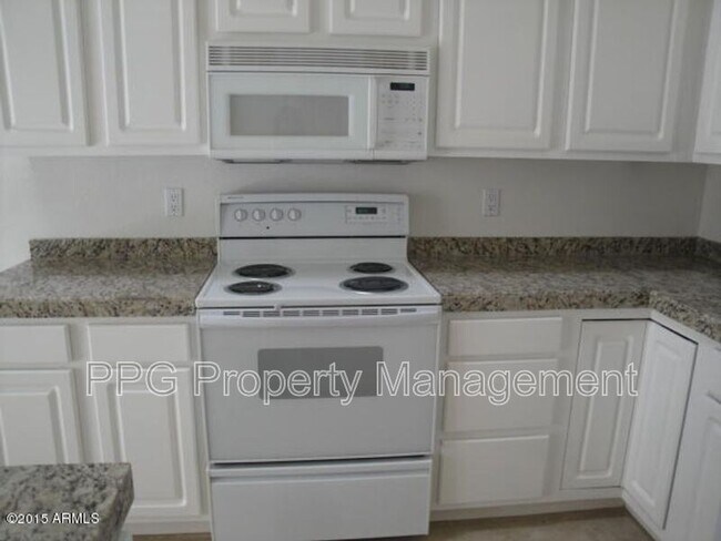 7461 W Matilda Ln Glendale, AZ 85308 photo 5