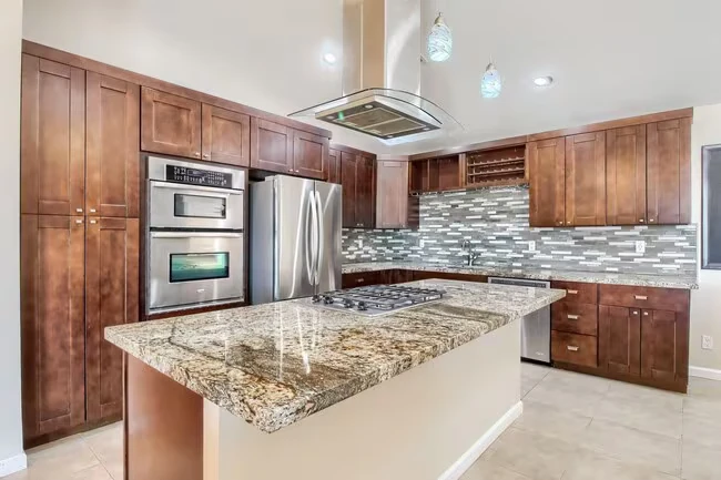 2618 E Sweetwater Ave Phoenix, AZ 85032 photo 5