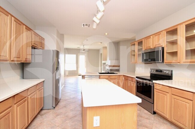 18230 N 48th Pl Scottsdale, AZ 85254 photo 4