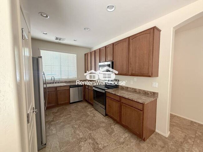532 E Trellis Rd Queen Creek, AZ 85140 photo 3