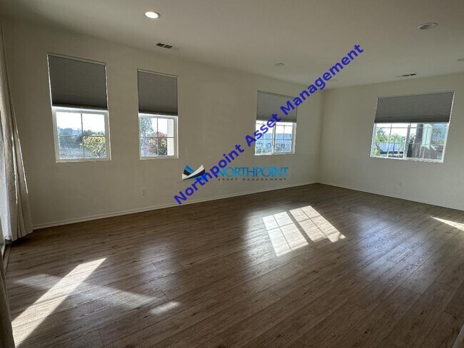 1187 Via Lucero Oceanside, CA 92056 photo 3