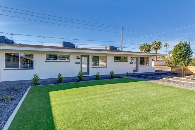 3031 N 69th Pl Scottsdale, AZ 85251 photo 2