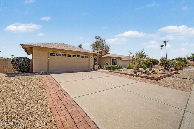 9625 W Taro Ln Peoria, AZ 85382 photo 3