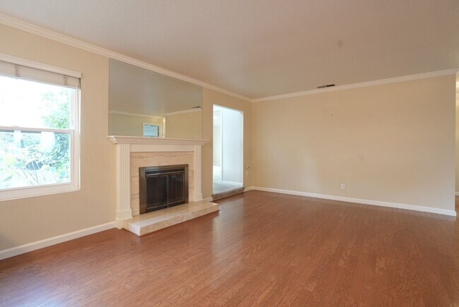 4492 Jefferson St Napa, CA 94558 photo 5