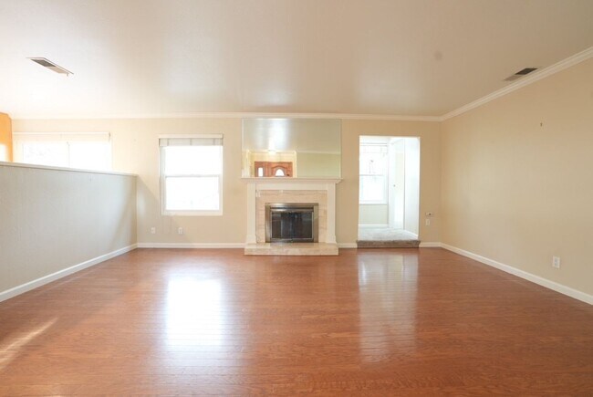 4492 Jefferson St Napa, CA 94558 photo 3