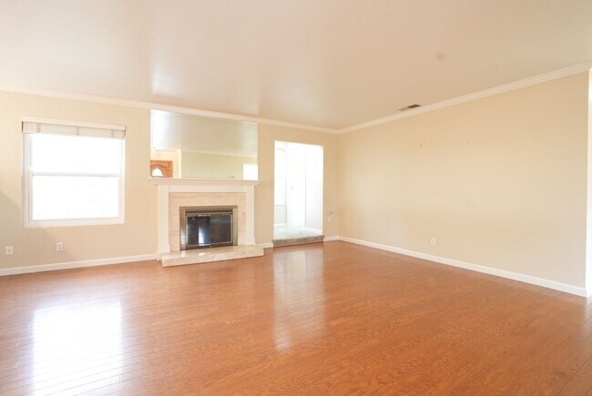 4492 Jefferson St Napa, CA 94558 photo 4