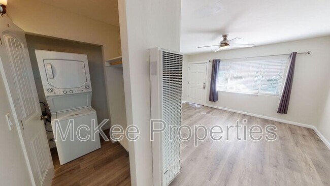 218 Fir St San Diego, CA 92101 photo 5