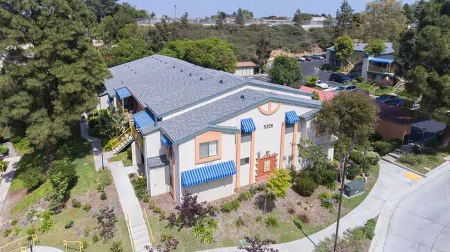 La Jolla Park East photo 2