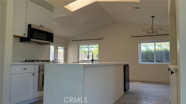 39233 Rising Hill Dr Temecula, CA 92591 photo 4