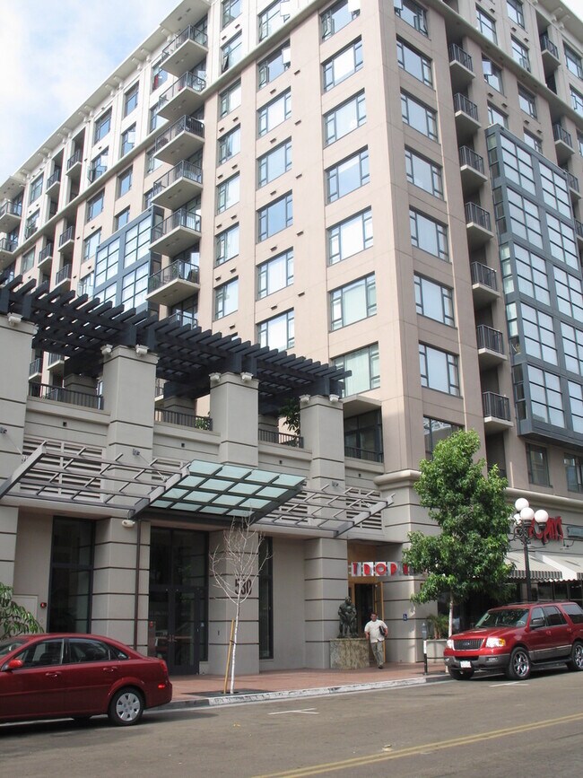 530 K St San Diego, CA 92101