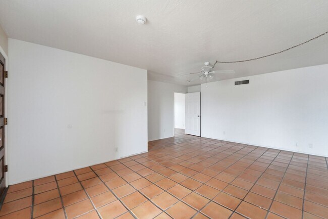 545 E Brown Rd Mesa, AZ 85203 photo 5