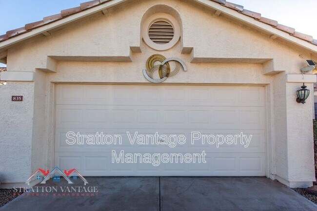 835 W Geronimo St Chandler, AZ 85225 photo 4